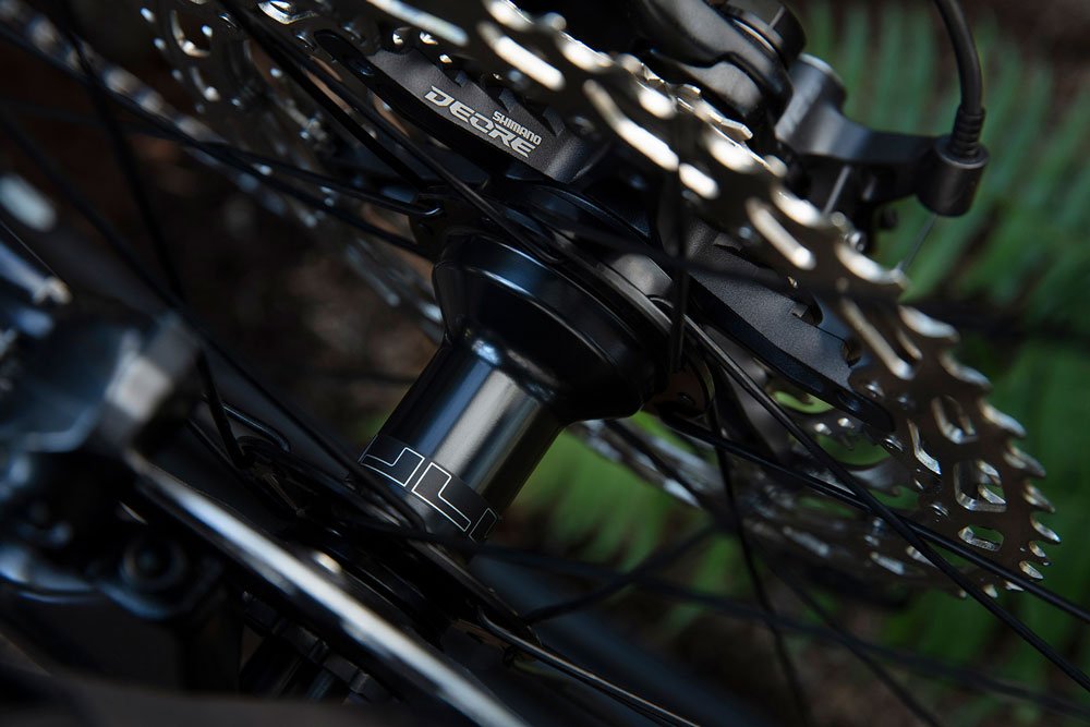Касета Shimano Deore CS-M6100 12 скорости 10-51T